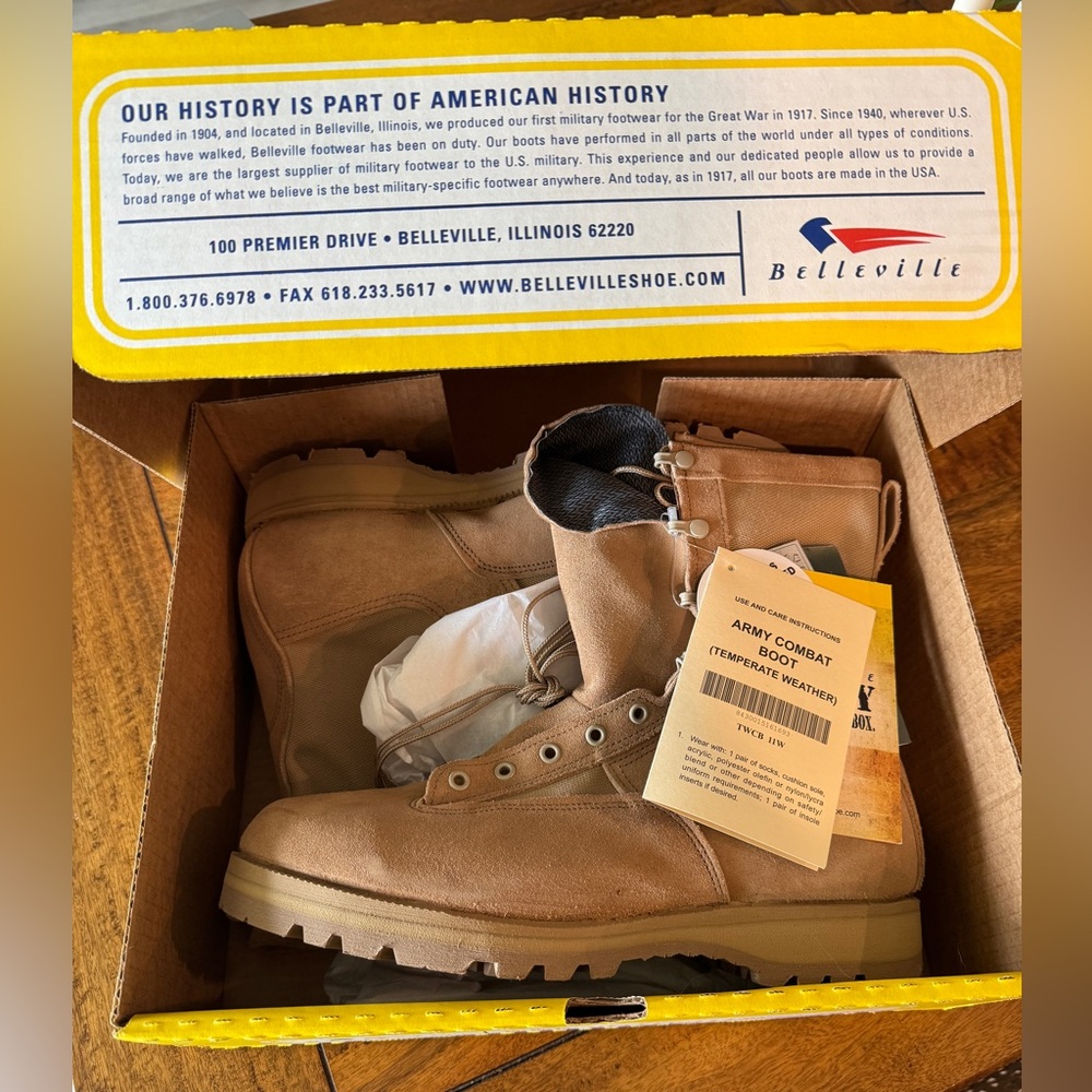 NWT Belleville Tan ARMY Combat Boots
